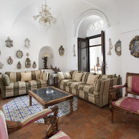 Estate4home - Elsa Villa *