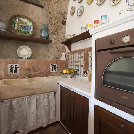 Estate4home - Elsa Villa Positano
